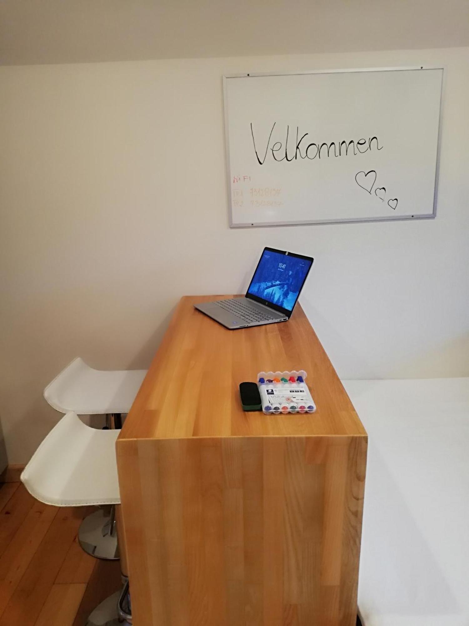 The Whispering Apple Garden Retreat Apartment Morud